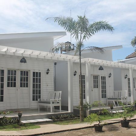 Hotel Casa Blanca Gili Air Exterior foto